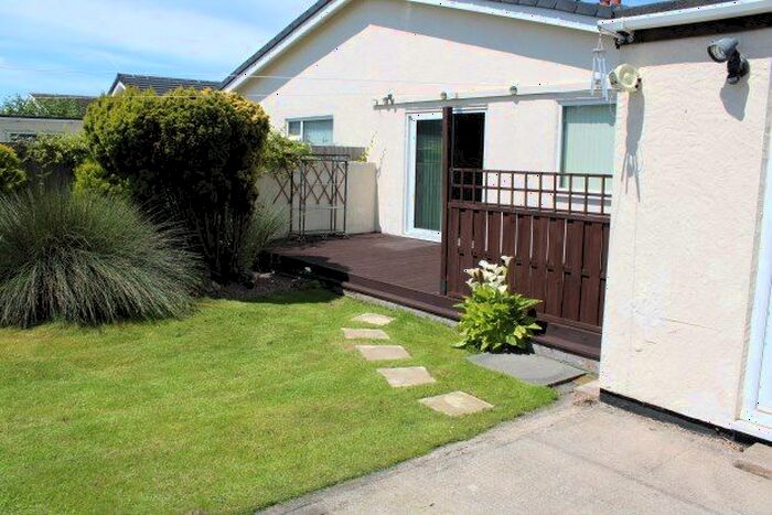 2 Bedroom Detached Bungalow To Rent In Spruce Avenue, Rhyl, LL18