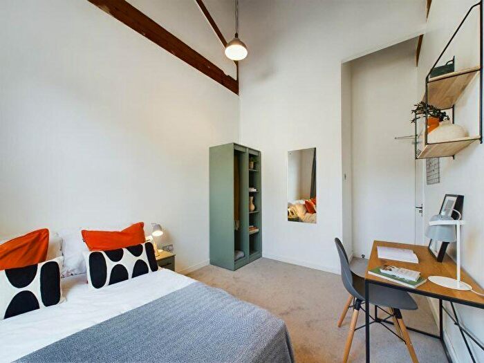 4 Bedroom Flat To Rent In B Bower Road, Sheffield, S10