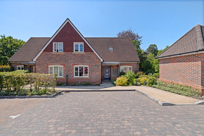 3 Bedroom Cottage For Sale In Hooke Court, Bramshott Place, Liphook, Hampshire, GU30