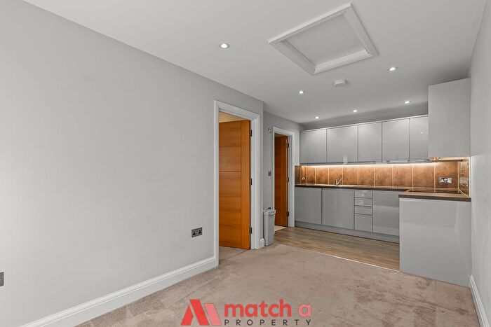 1 Bedroom Flat For Sale In Wilkinson Way, Chiswick, London, W4