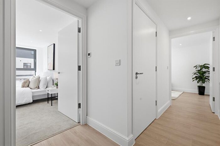 1 Bedroom Apartment For Sale In New Street, Aylesbury, HP20