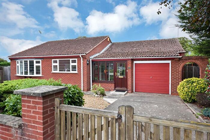 2 Bedroom Detached Bungalow For Sale In Denbigh Court, Collingham, Newark, NG23