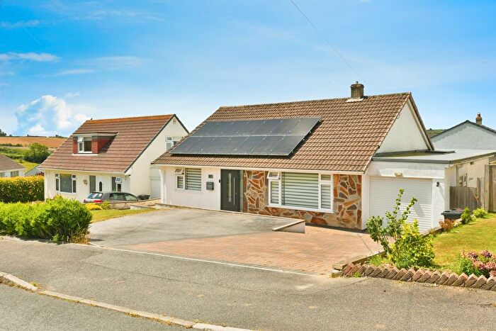 4 Bedroom Detached Bungalow For Sale In Sunnybanks, Hatt, Saltash, PL12