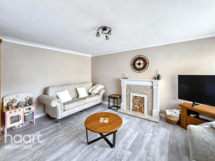 3 Bedroom Detached House For Sale In Marlborough Road, Braintree, CM7