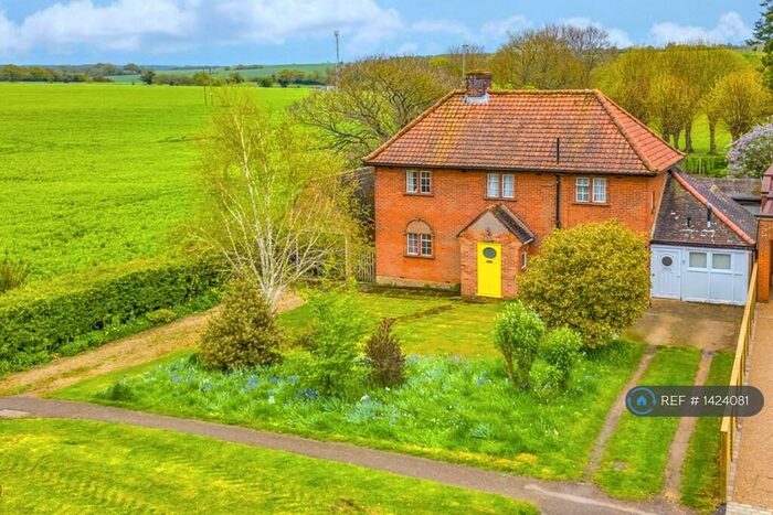 4 Bedroom Detached House To Rent In Oakfields Road, Knebworth, SG3