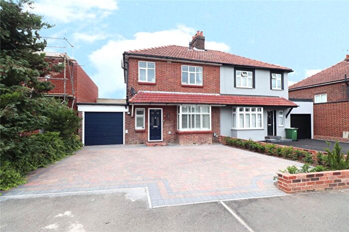 4 Bedroom Semi-Detached House To Rent In Mayplace Road East, Bexleyheath, Kent, DA7