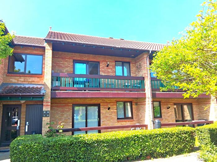 2 Bedroom Flat For Sale In Hallcroft Road, Whittlesey, Peterborough, PE7