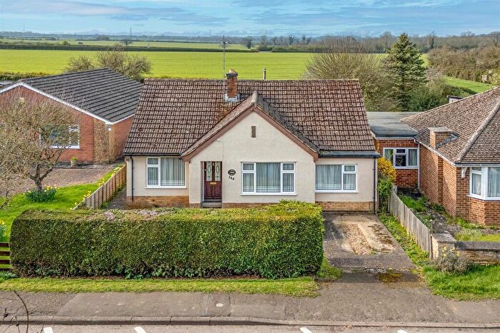 2 Bedroom Detached Bungalow For Sale In Northampton Road, Broughton, NN14