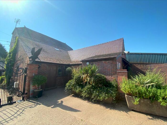 2 Bedroom Flat To Rent In Springfield Farm, Ansley, Warwickshire, CV10