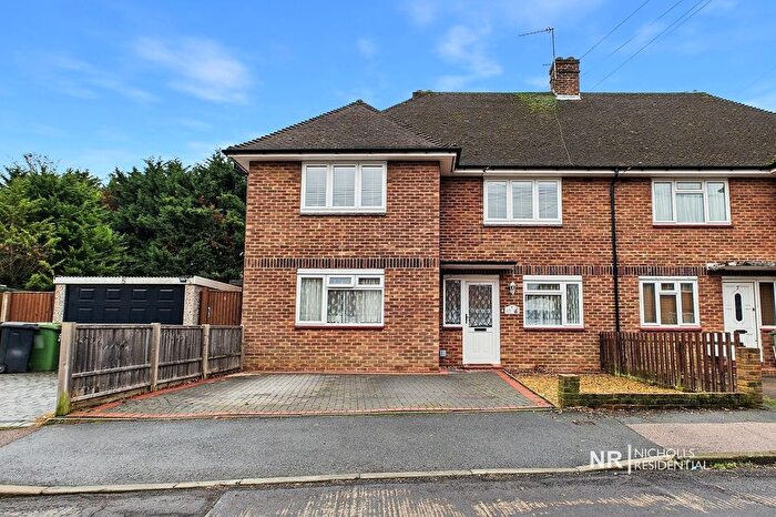 2 Bedroom Maisonette For Sale In Collier Close, West Ewell, Surrey., KT19
