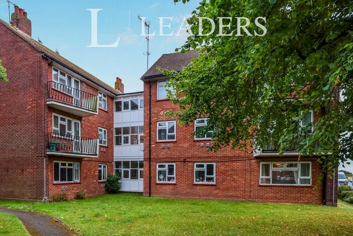 2 Bedroom Flat To Rent In Eastern Road, Portsmouth, PO3