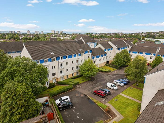 2 Bedroom Flat For Sale In Netherton Gardens Glasgow, G13