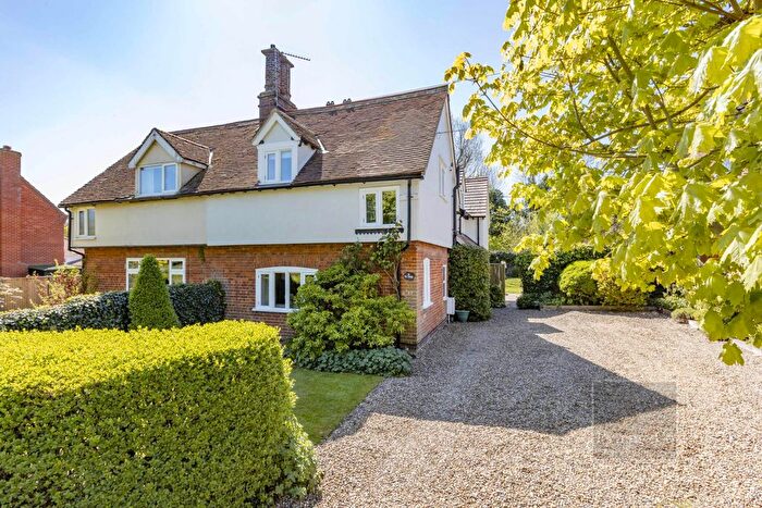 3 Bedroom Semi-detached House For Sale In Short Street, Newton Flotman, NR15
