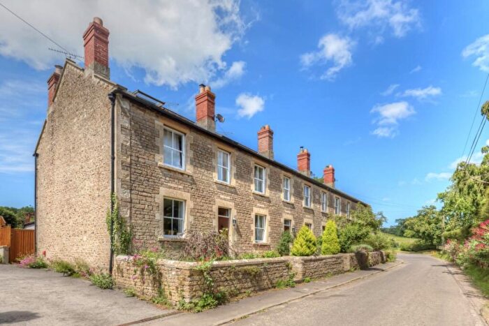 3 Bedroom Terraced House For Sale In Tyning Hill, Hemington, BA3