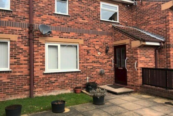 1 Bedroom Flat To Rent In Wyre Court, York, YO32