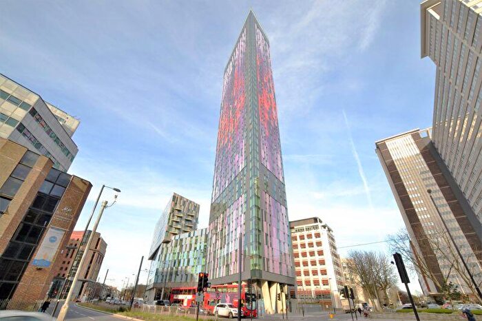 2 Bedroom Flat To Rent In Saffron Central Square, Central Croydon, CR0