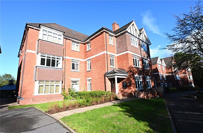 1 Bedroom Flat For Sale In Wake Green Road, Moseley, Birmingham, B13