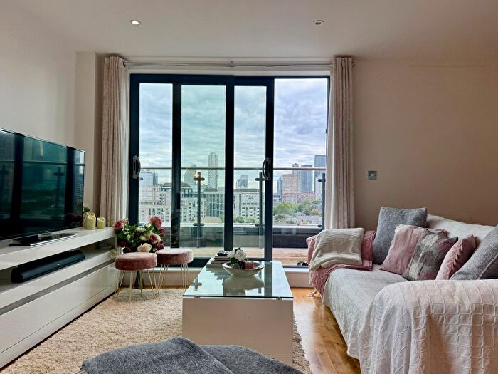 1 Bedroom Flat To Rent In Leven Road, London, E14