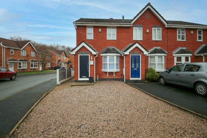 2 Bedroom End Of Terrace House To Rent In Baverstock Close, Ince, Wigan, Lancashire, WN3