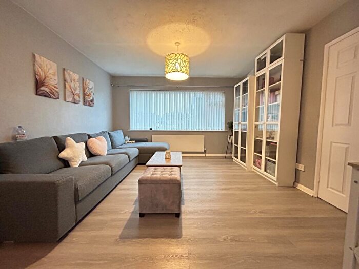 3 Bedroom Semi-Detached House For Sale In Cheveley Walk, Durham, County Durham, DH1