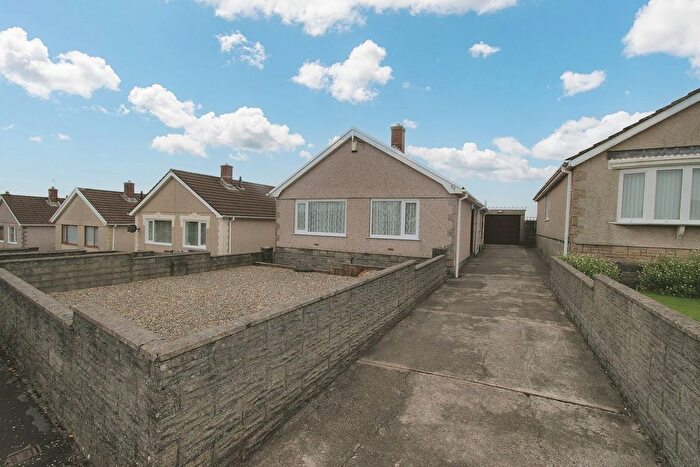 3 Bedroom Bungalow For Sale In Windermere Road, Morriston, Swansea, SA6