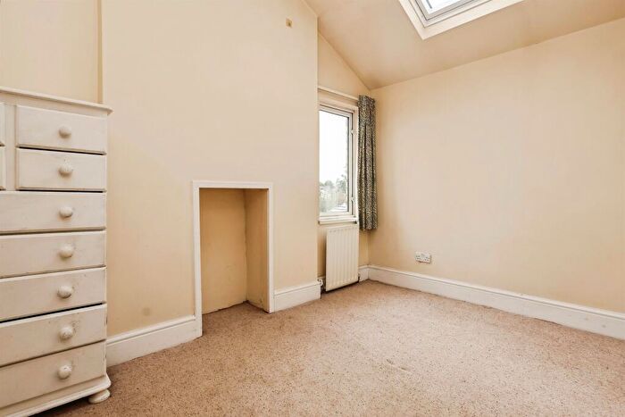 4 Bedroom Detached House For Sale In Sladefield Road, Birmingham, B8 - Photo 12
