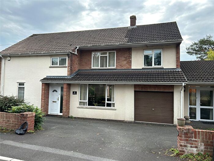 4 Bedroom Detached House To Rent In Orchard Lea, Wells, Somerset, BA5