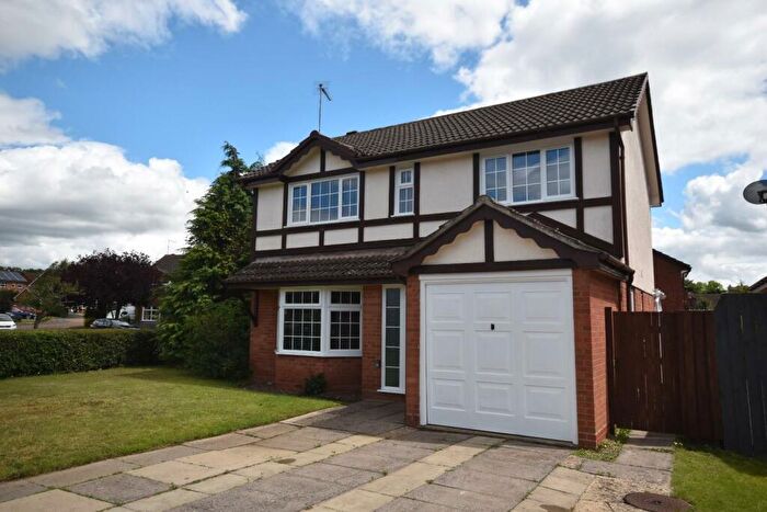 4 Bedroom Detached House To Rent In Saffron Close, East Hunsbury, Northampton, NN4