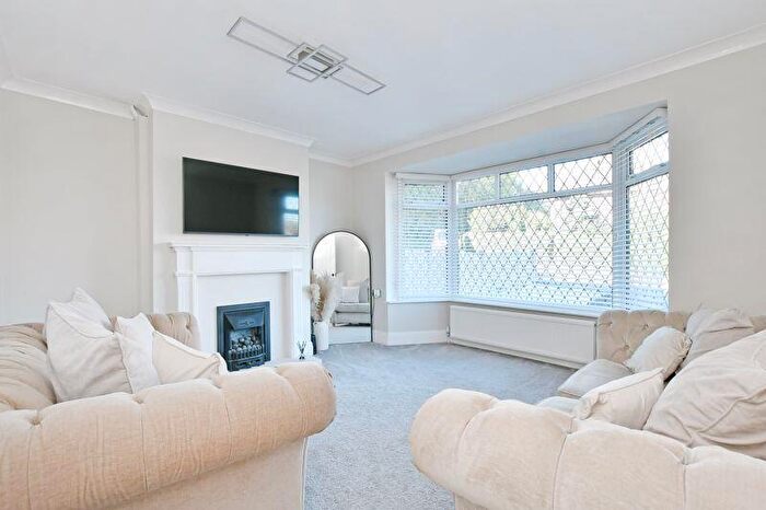 2 Bedroom Semi-Detached House For Sale In Darwin Road, Chesterfield, S40