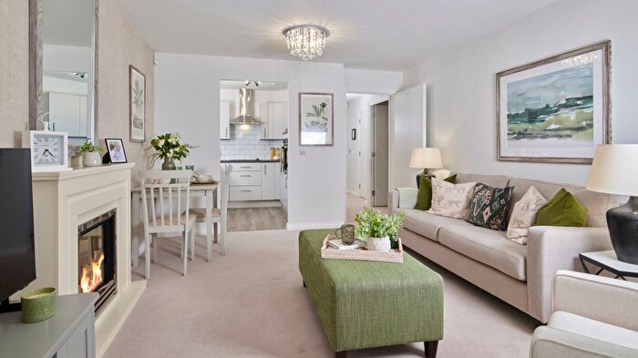 1 Bedroom Flat For Sale In Foxhall Road, Didcot, Oxfordshire, OX11