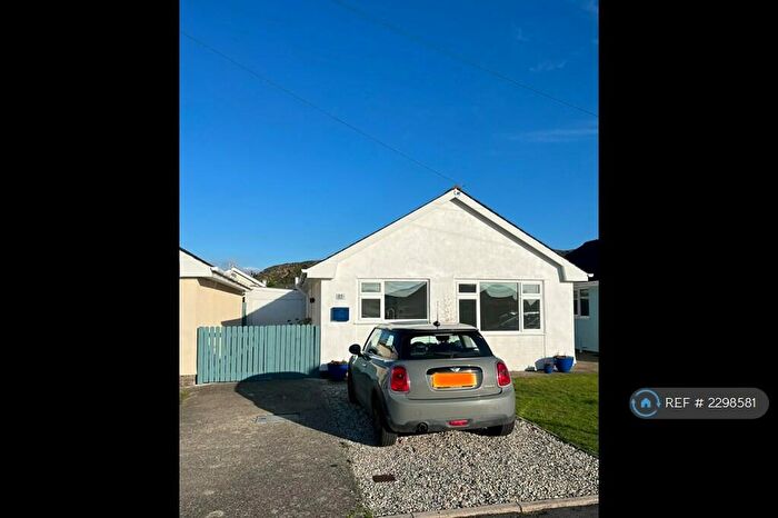 2 Bedroom Bungalow To Rent In Cefn Y Gader, Porthmadog, LL49