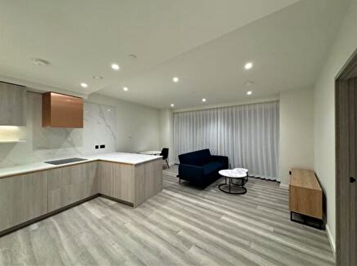 1 Bedroom Flat To Rent In Marsh Wall, Millwall, E14