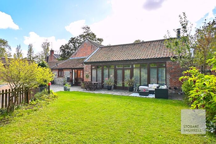3 Bedroom Barn Conversion For Sale In Blacksmiths Barn, Ingham Road, Stalham, Norfolk, NR12