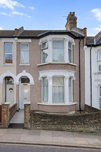 Studio To Rent In Mount Pleasant Road, London, N17