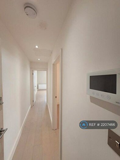 1 Bedroom Flat To Rent In Hendon Lane, London, N3