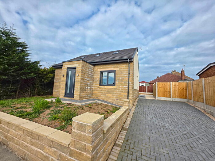 3 Bedroom Detached House For Sale In Baslow Crescent, Dodworth, Barnsley, S75