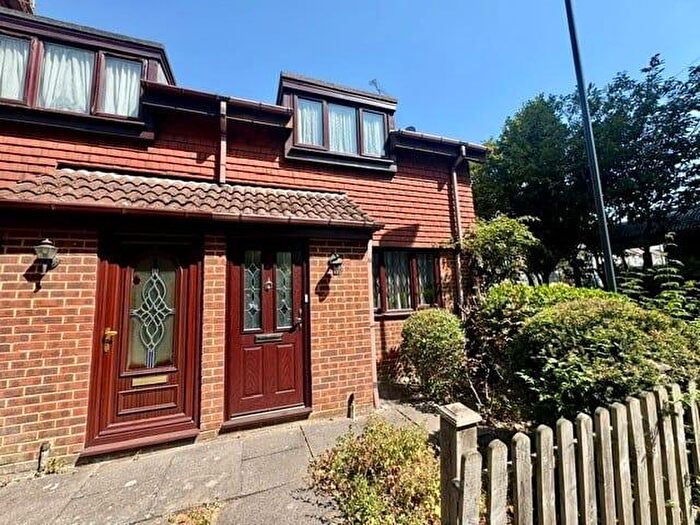 1 Bedroom End Of Terrace House For Sale In Reverend Close, Harrow, HA2