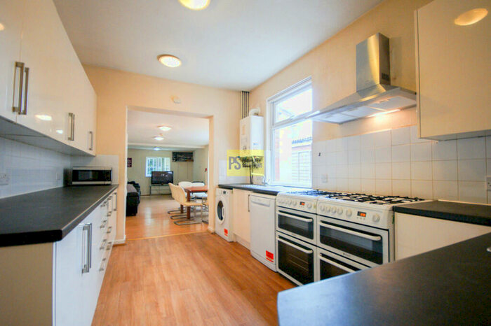 9 Bedroom Terraced House To Rent In Bournbrook Road, Selly Oak - Student Property, B29