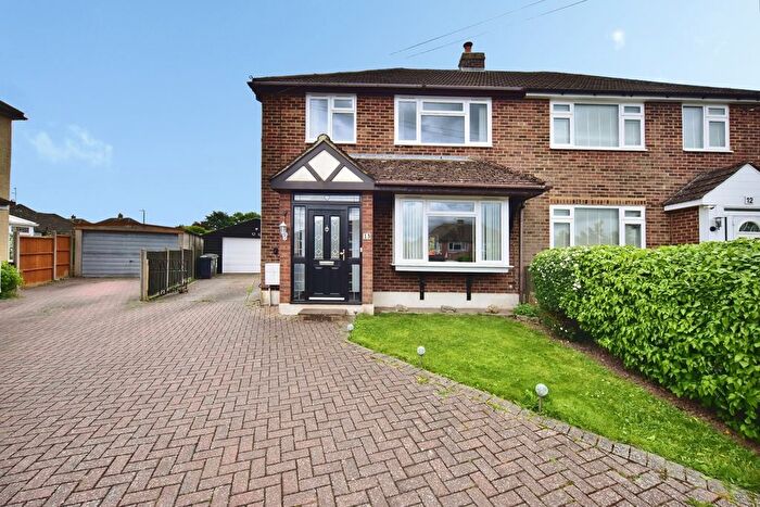 3 Bedroom Semi-Detached House For Sale In Heathside Avenue, Coxheath, Maidstone, Kent, ME17