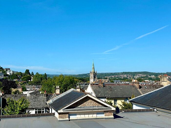 1 Bedroom Flat For Sale In East Street, Newton Abbot, TQ12