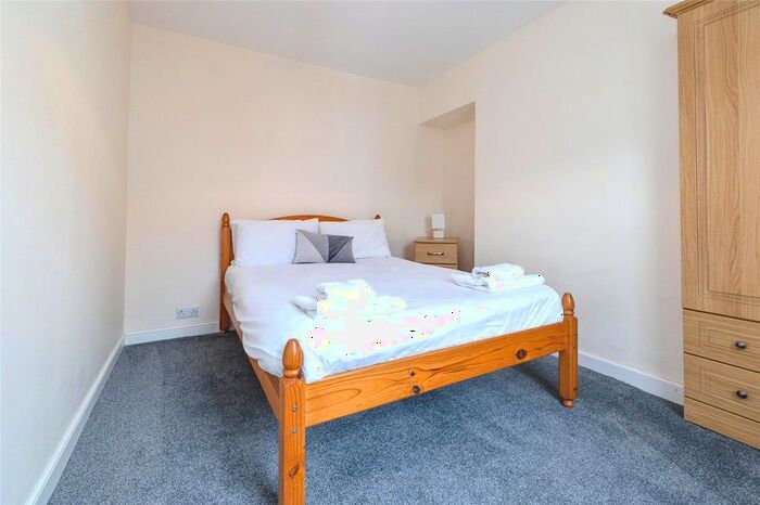3 Bedroom End Of Terrace House For Sale In Oswy Street, Whitby, North Yorkshire, YO21