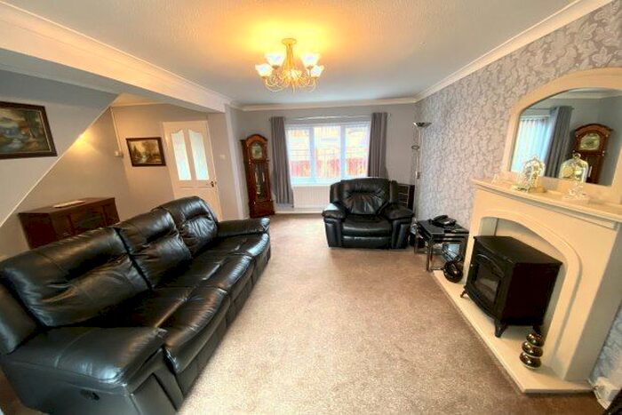 3 Bedroom Property To Rent In Elmhurst Gardens, Middlesbrough TS8