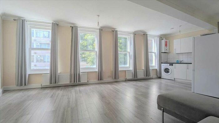 2 Bedroom Flat To Rent In Station Road, New Barnet, Barnet, EN5