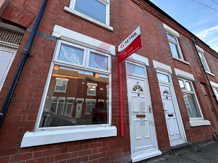 3 Bedroom Terraced House For Sale In Down Street, Belgrave, Leicester, LE4