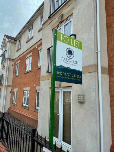 2 Bedroom Flat To Rent In Churchill Mews, Peveril Road, Peterborough, Cambridgeshire PE1