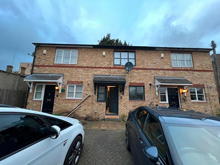 3 Bedroom Terraced House To Rent In Sycamore Court, Silverdale, Sydenham, SE26