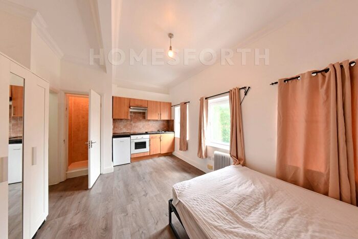 Studio To Rent In Mazenod Avenue, West Hampstead, NW6