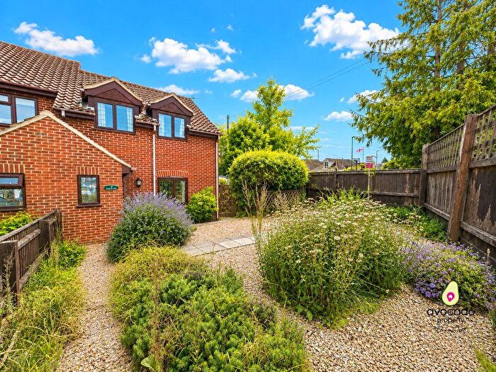 3 Bedroom Semi Detached House For Sale In Ingham Road, Stalham, Norwich, Norfolk, NR12
