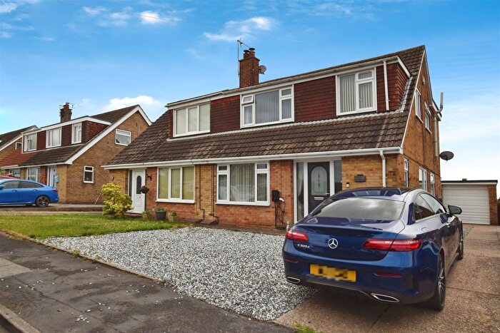 4 Bedroom Semi-Detached House For Sale In Cawood Drive, Skirlaugh, HU11