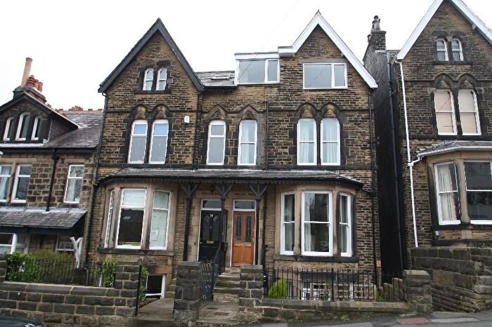 1 Bedroom Flat To Rent In Richmond Place, Ilkley, West Yorkshire, LS29